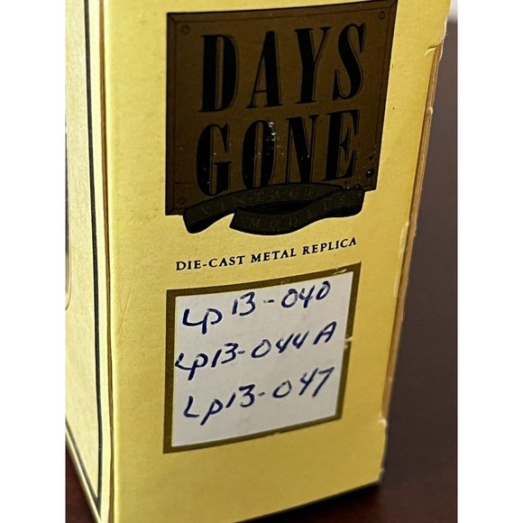 Vintage LLEDO LP13 1934 MODEL A FORD VAN Truck set of 3 news newspaper new - Picture 6 of 11